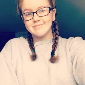 Meet your Posher, Ella